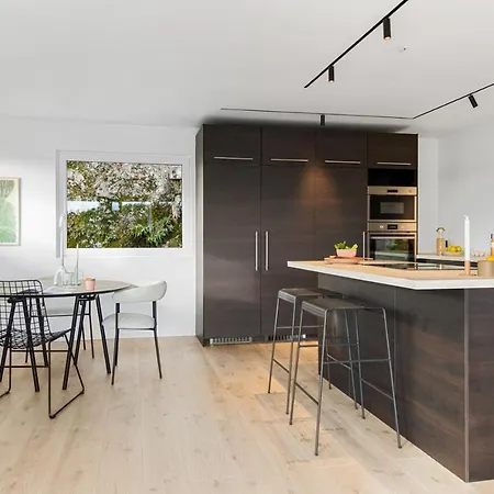 Holiday home Enebolig Hoy Standard, Sjoutsikt Tokenes